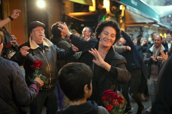 『CROSSING　心の交差点』© 2023 French Quarter Film AB, Adomeit Film ApS, Easy Riders Films, RMV Film AB, Sveriges Television AB