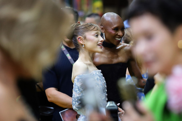 アリアナ・グランデ＆シンシア・エリヴォ Photo by Suhaimi Abdullah/Getty Images