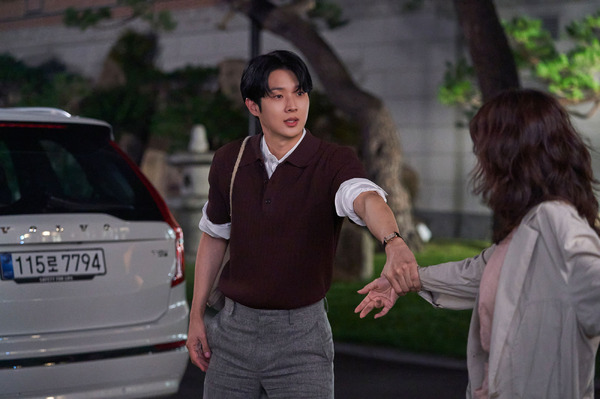 「私と結婚してくれますか？」© 2025 SBS & Studio S. All rights reserved.