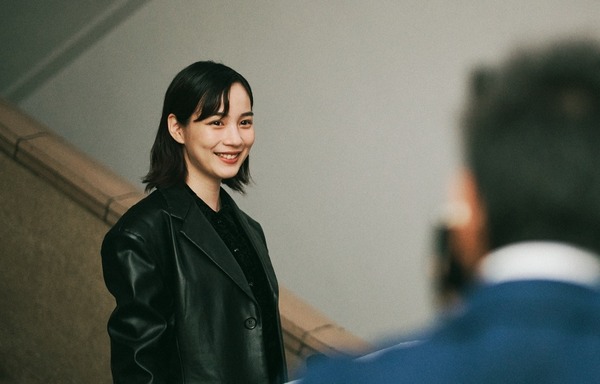 ABEMAオリジナルドラマ「MISS KING / ミス・キング」（C）AbemaTV, Inc.