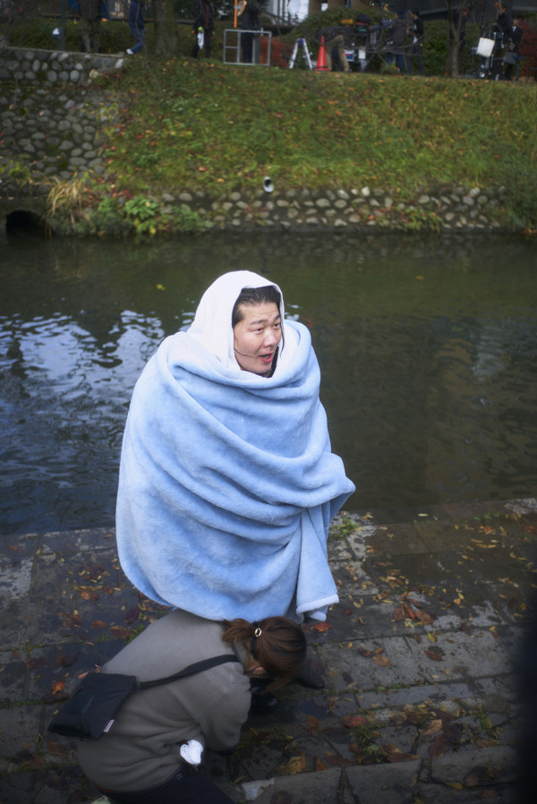 『港のひかり』©2025「港のひかり」製作委員会