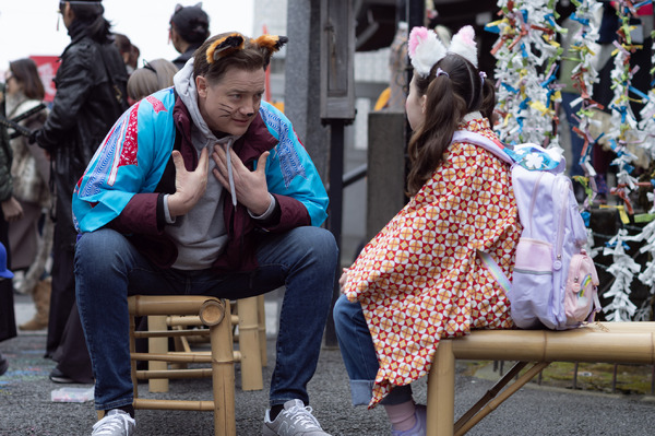 『レンタル・ファミリー』©2025 Searchlight Pictures. All Rights Reserved.　