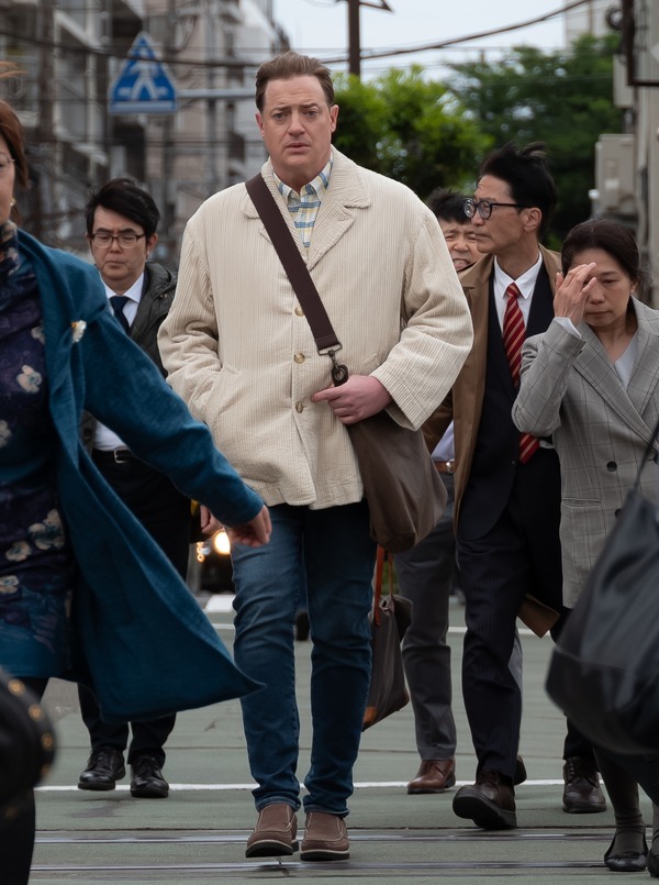 『レンタル・ファミリー』©2025 Searchlight Pictures. All Rights Reserved.　