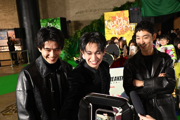 グリーンカーペット『WIND BREAKER／ウィンドブレイカー』完成披露　©にいさとる／講談社 ©2025「WIND BREAKER」製作委員会