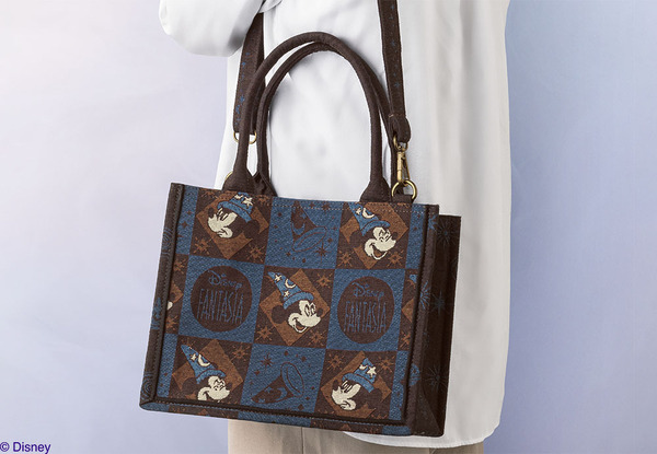 ファンタジア/ジャガードバッグ 8,500円(本体価格7,728円)　©Disney