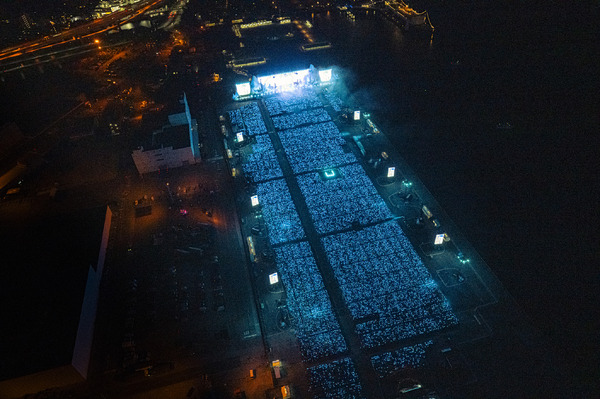 『MGA MAGICAL 10 YEARS ANNIVERSARY LIVE ～FJORD～ ON SCREEN』撮影：田中聖太郎写真事務所