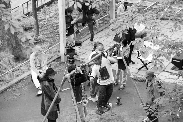 『星と月は天の穴』©️ 2025「星と月は天の穴」製作委員会