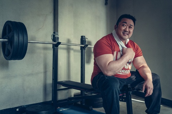 『悪魔祓い株式会社』メイキング　©2025 LOTTE ENTERTAINMENT & BIG PUNCH PICTURES & NOVA FILM ALLRIGHTS RESERVED.