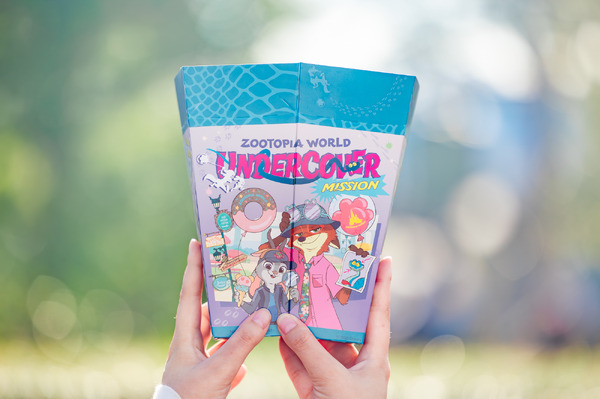 上戸彩がサプライズでパレードルートに登場！スペシャルグリーティング、『ズートピア2』公開初日に開催