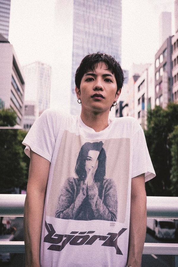 志尊淳アニバーサリー写真集「final」／撮影 柿本ケンサク　(C)マガジンハウス