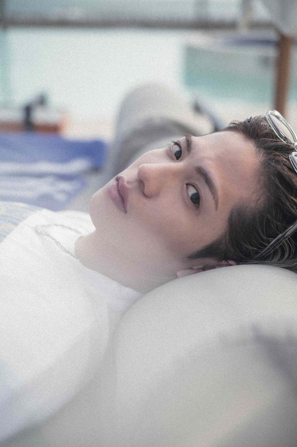 志尊淳アニバーサリー写真集「final」／撮影 柿本ケンサク　(C)マガジンハウス