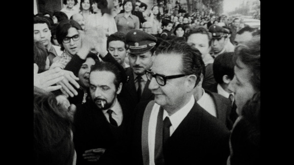 『最初の年』© 1972 Patricio Guzmán／2K restoration and digitization with the support of the CNC (French National Centre of Cinema)