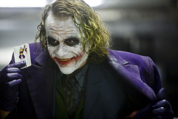 「ダークナイト（2008年公開）」BATMAN and all related characters and elements are trademarks of and © DC Comics. © 2008 Warner Bros. Entertainment Inc. All Rights Reserved.