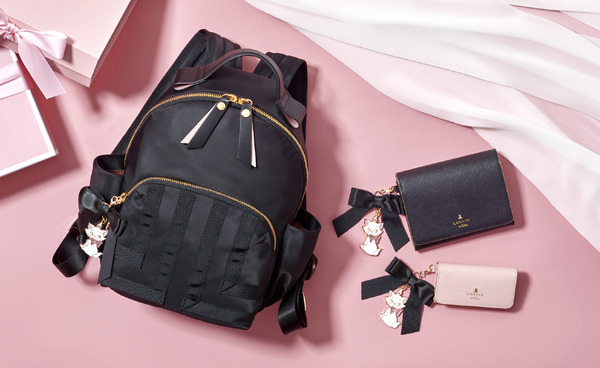 ［画像掲載商品］バックパック　26,000円/ ウォレット　15,000円/ キーケース　11,000円　「LANVIN en Bleu（ランバン オン ブルー）」と共同企画アイテム© Disney