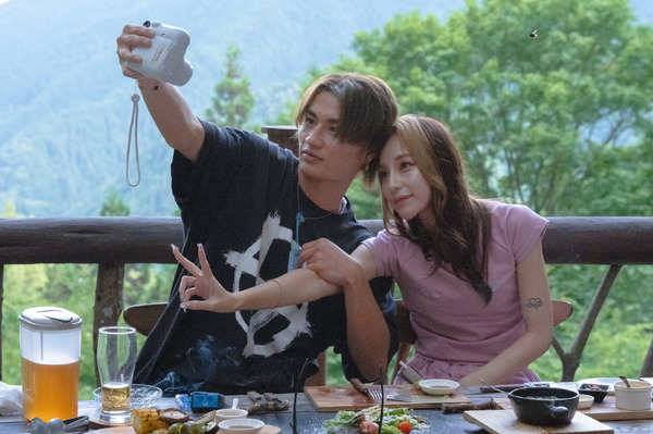 Netflixリアリティシリーズ「ラヴ上等」配信中