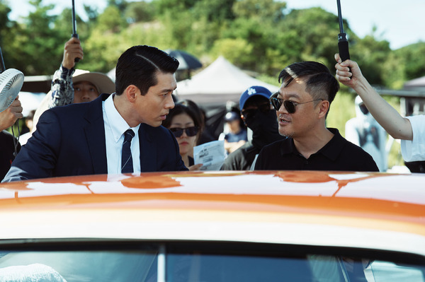 ヒョンビン、ウ・ミンホ監督「メイド・イン・コリア」(c) 2025 Disney and its related entities