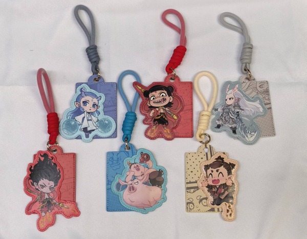 カードホルダー　全6種　メーカー希望小売価格：各1,650円（税込）