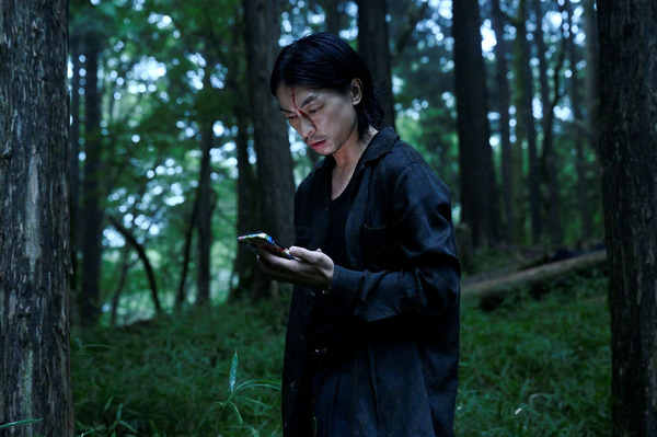 「シナントロープ」12話 © 此元和津也/「シナントロープ」製作委員会