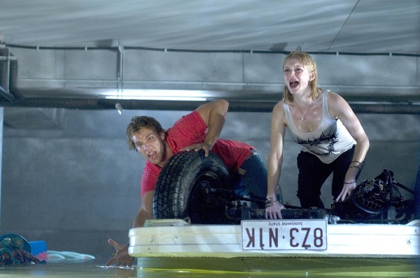 『パニック・マーケット3D』(C) APOLLO