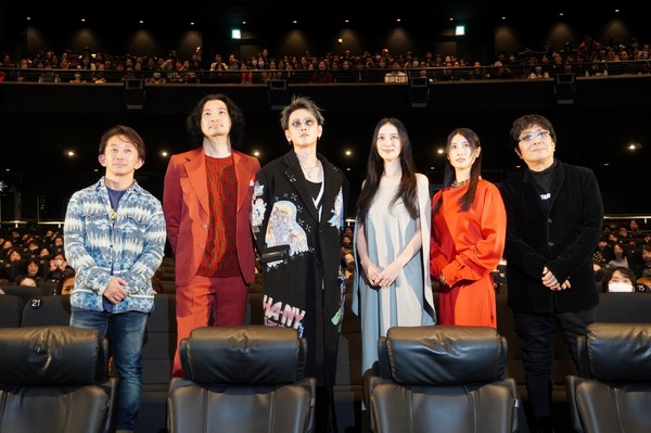 谷垣健治氏、青木崇高、佐藤健、武井咲、土屋太鳳、大友啓史監督