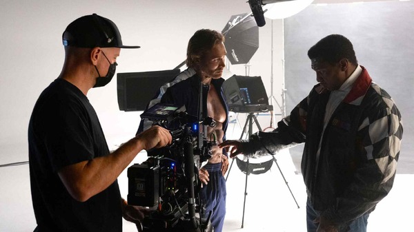 『ボディビルダー』メイキング写真 ©2023 LAMF Magazine Dreams LLC All Rights Reserved.