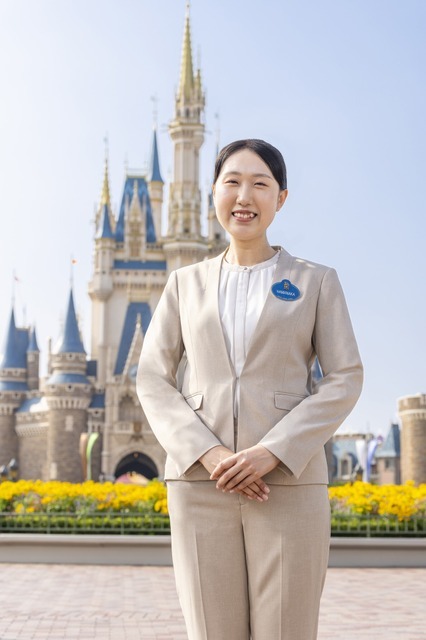 ディズニー、和服姿のミッキー＆ミニーが新年のごあいさつ！新アンバサダー就任のお披露目もサプライズで