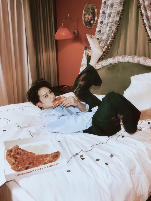 町田啓太アニバーサリーフォトブック「KEITA MACHIDA 15th Anniversary Photobook」撮影／KIM HYEONGSANG