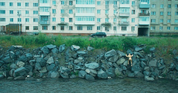 『クイーンダム／誕生』© Courtesy of Galdanova Film LLC.