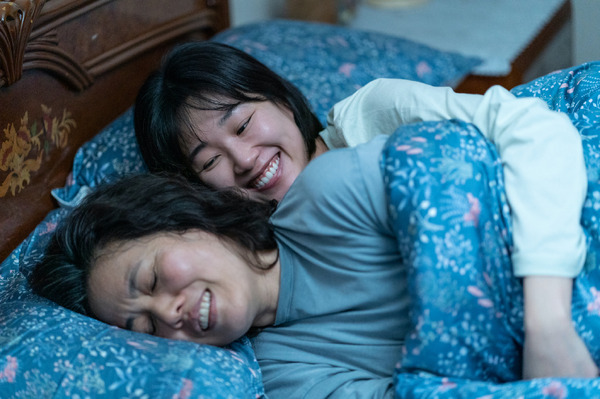 『ギョンアの娘』© 2022 a ZOETROPE. All rights reserved.