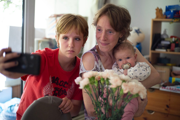 『そして彼女たちは』ⓒLes Films du Fleuve - Archipel 35 - The Reunion - France 2 Cinéma - Be Tv & Orange - Proximus - RTBF (Télévision belge) / Photo©Christine Plenus