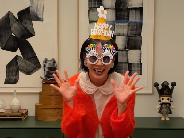 女優ソン・イェジン、3歳の息子に誕生日祝われ…“しあわせな”44歳のはじまり【PHOTO】