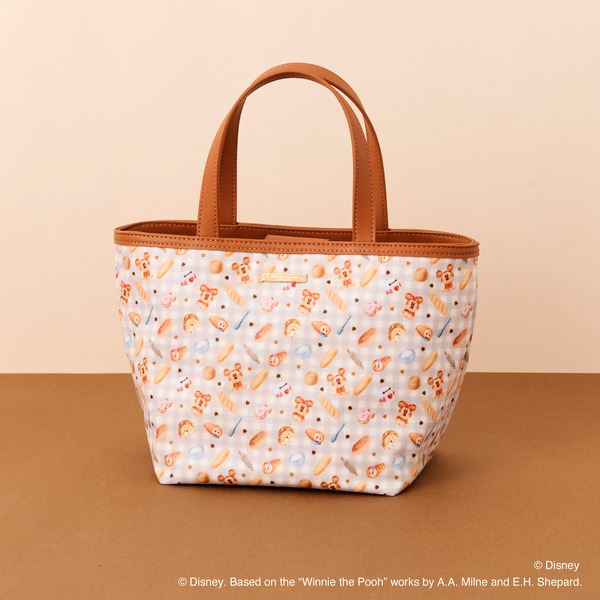 トートバッグ¥19,800-／ディズニー「Nuiパン」コレクション