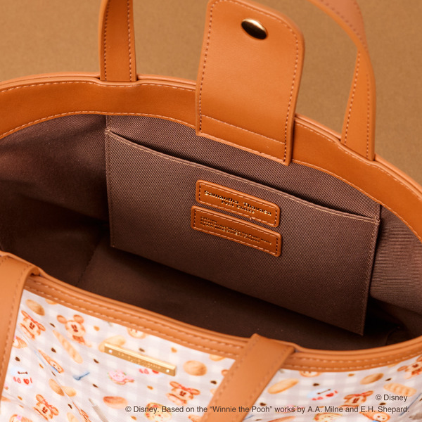 トートバッグ¥19,800-／ディズニー「Nuiパン」コレクション
