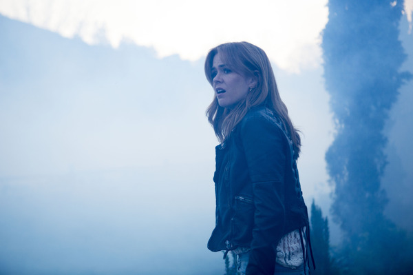 『ヴィジョン／暗闇の来訪者』©APOLLO