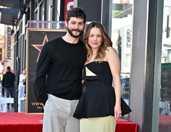 ディラン・オブライエン、レイチェル・マクアダムス Photo by Michael Buckner/Variety via Getty Images