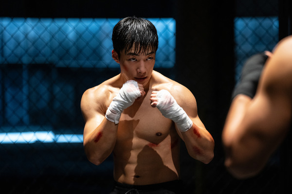 Netflixシリーズ「ブラッドハウンド シーズン 2」4～6月独占配信