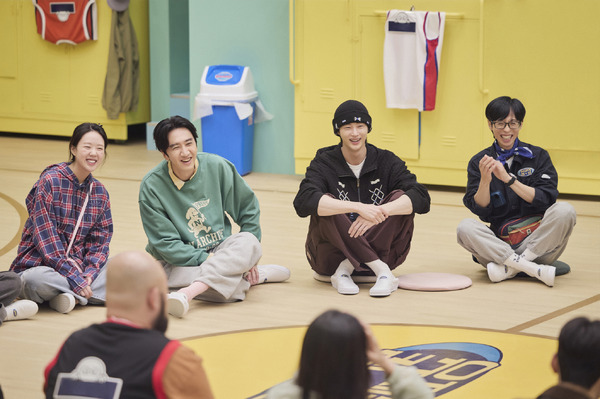 Netflixアンスクリプテッド「ユ・ジェソクの集まれ！破天荒ハウス」4～6月独占配信