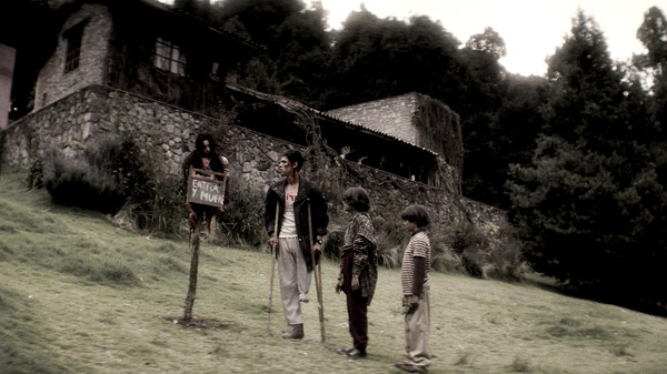 『パルブロス：黙示録の子供たち』©2025 RED ELEPHANT FILMS S.A. DE C.V.