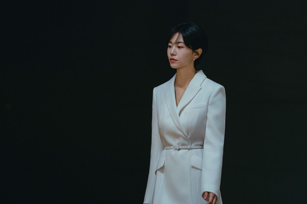 イ・ソル「ザ・ハズバンド」（原題）(c) 2026 Disney and its related entities