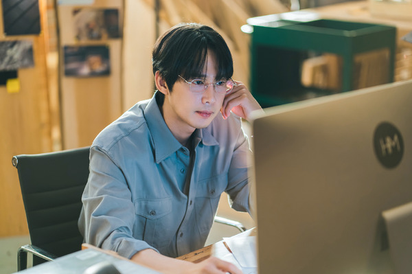 「未婚男女の効率的な出会い方」©SLL