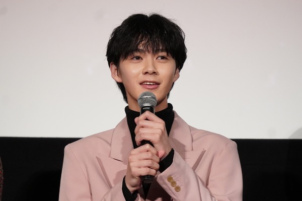 白鳥晴都／『純愛上等！』完成披露上映会