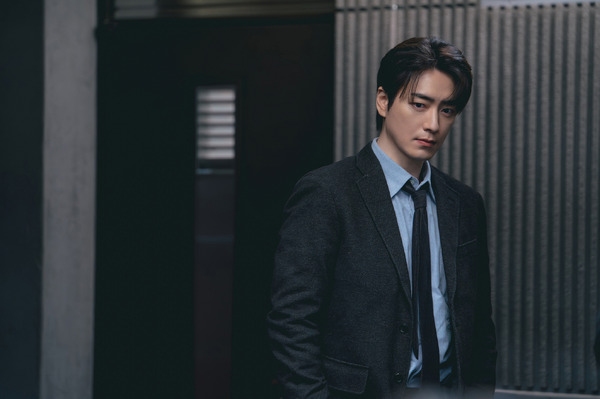 Netflixシリーズ「サラ・キムという女」2月13日独占配信