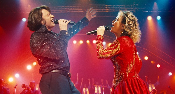 『ソング・サング・ブルー』© 2025 Focus Features LLC. All rights reserved.