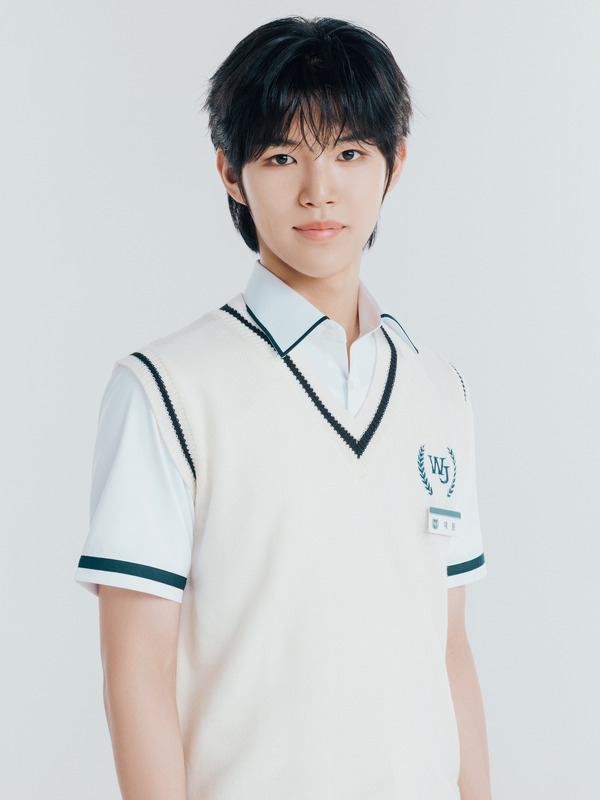 ジェウォン (JAEWON): 17歳（2008.02.16生）、韓国出身、B型、ENFJ (C) 2026 SM ENTERTAINMENT & eggiscoming CO., Ltd. ALL RIGHTS RESERVED.