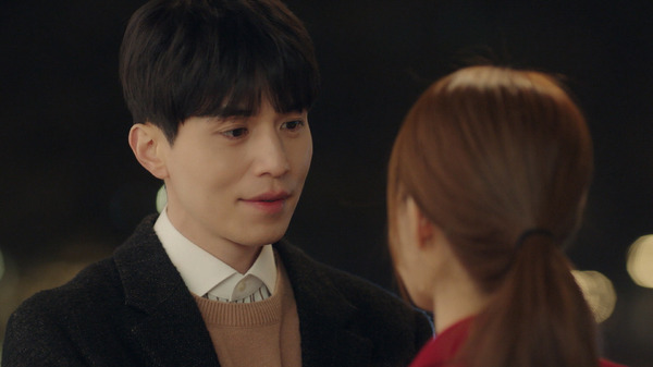 「真心が届く～僕とスターのオフィス・ラブ!?～」© STUDIO DRAGON CORPORATION