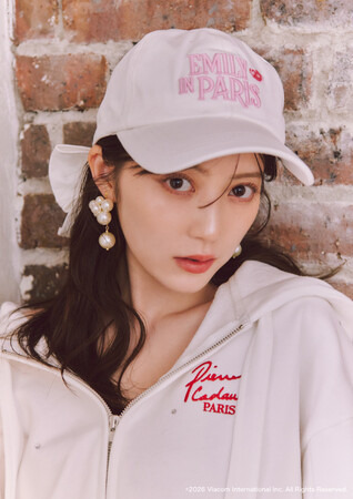 rienda×「Emily in Paris」