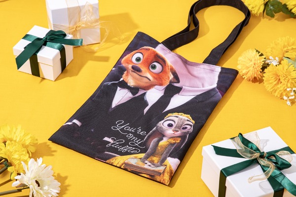 トートバッグ／©Disney