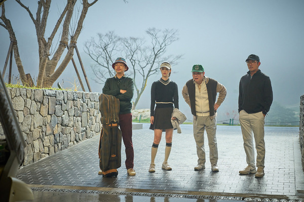 『ロビー！　４000億円を懸けた仁義なき18ホール』