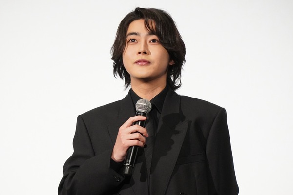 倉悠貴『教場 Requiem』初日舞台挨拶