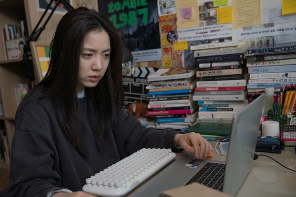 『501号室の男 -ある作家の記録-』©All Rights reserved Ubnetwork